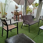 Habitacion Privada, Tv Y Wifi Cerca A Barranco - H2